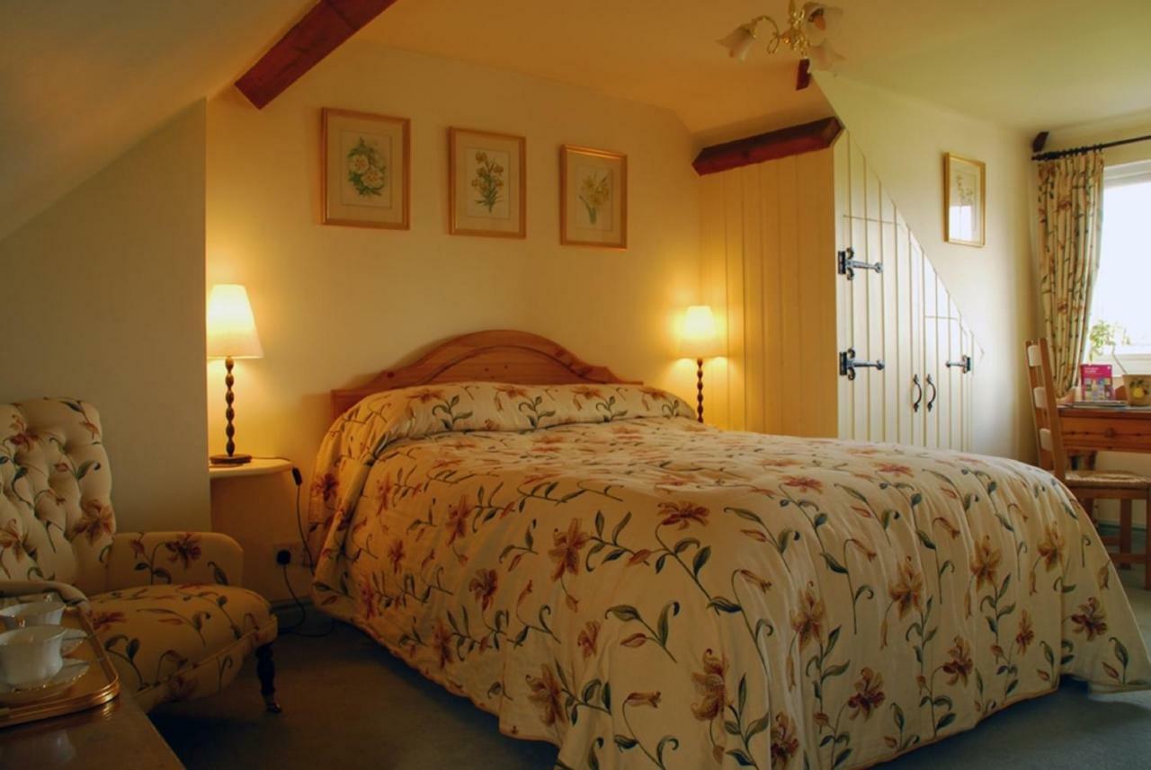 The Yellow House B&B Woodborough  ภายนอก รูปภาพ